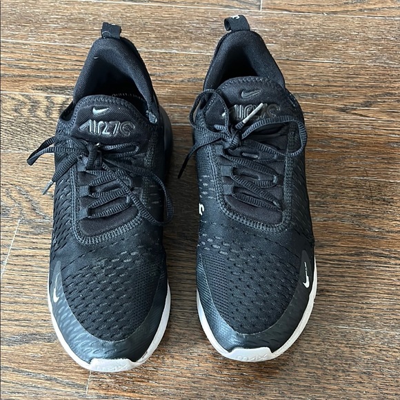 Nike Air Max 270 - Picture 1 of 4